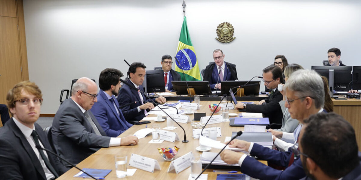 Goiás e Tocantins decidem suspender processo sobre divisa para a realização de estudo técnico