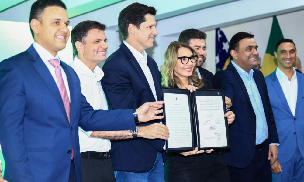 Goiás em Movimento Municípios inicia nova fase com investimento de R$ 165,5 milhões em infraestrutura