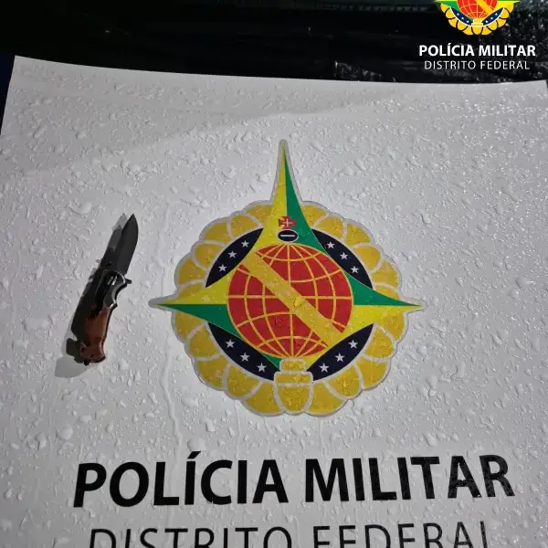 PMDF prende suspeito por ameaça e apreende arma branca em drogaria no Núcleo Bandeirante