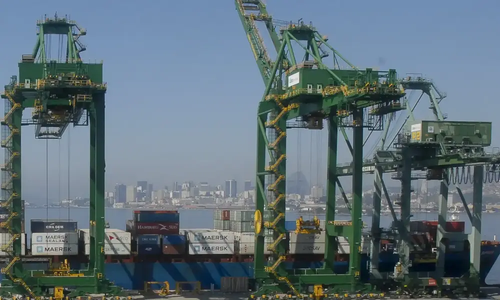 Exportações para o Oriente Médio registram queda de 26% desde o início do conflito