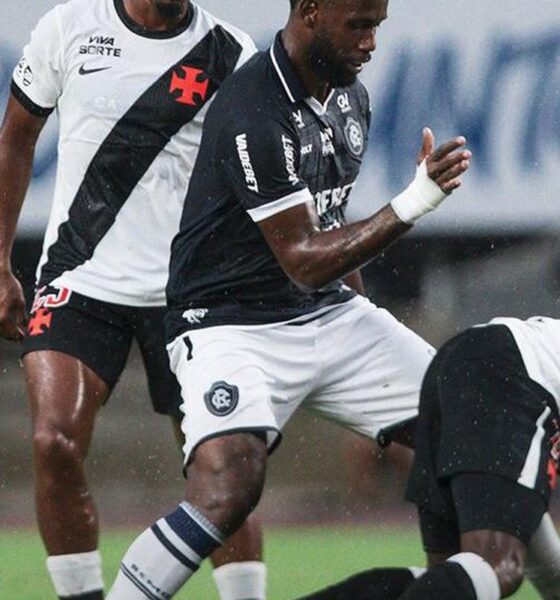 Remo e Vasco empatam em partida do Brasileirão após atraso por chuva