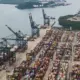 Porto de Santos prioriza desembarque de caminhões carregados com gasolina