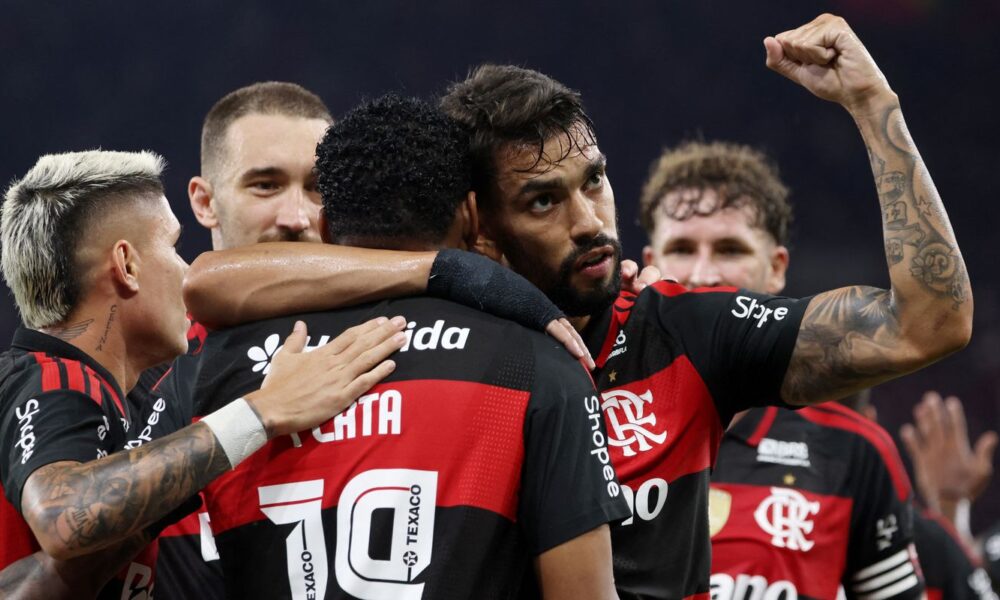 Flamengo supera Santos de virada e vence por 3 a 1 no Brasileirão