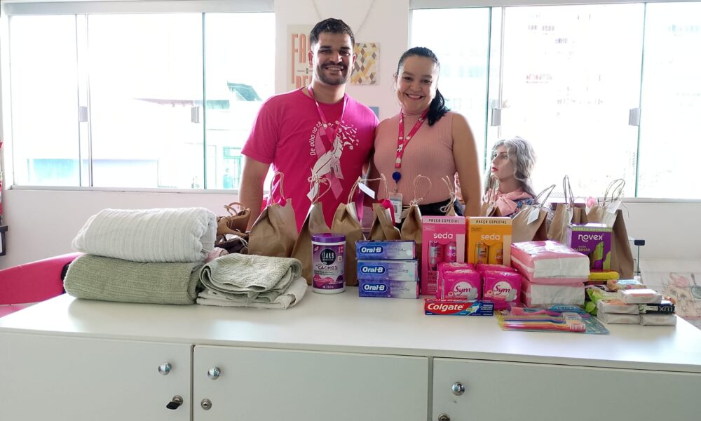 Colaboradores se mobilizam para arrecadar doações a mulheres em tratamento oncológico