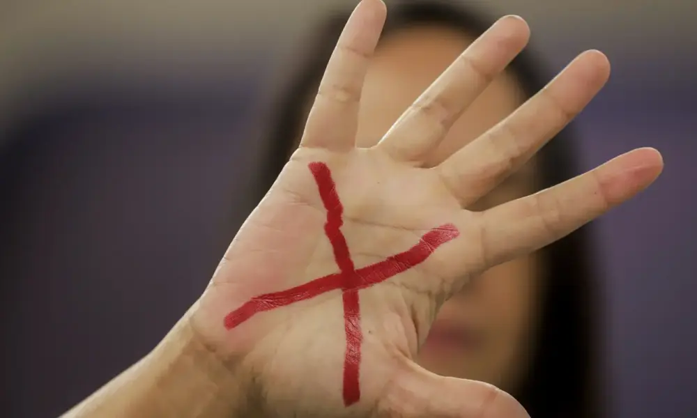 Publicadas leis que fortalecem o combate à violência contra as mulheres