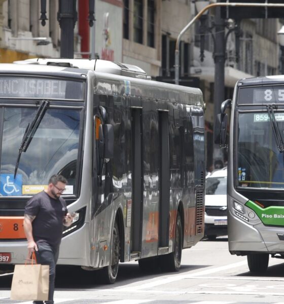 Inflação oficial registra 0,88% em março, segundo IBGE