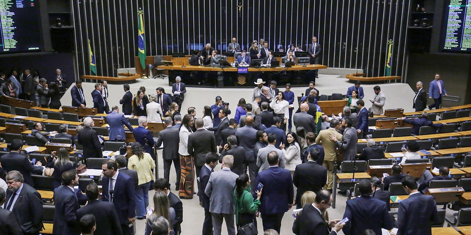 Câmara aprova Medida Provisória que estabelece novas regras para o seguro-defeso