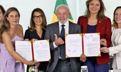Lula sanciona leis para reforçar o combate à violência contra mulheres