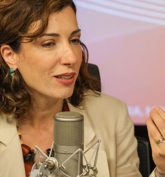 Ministra afirma que mulheres contribuem para a diversidade na mesa de trabalho