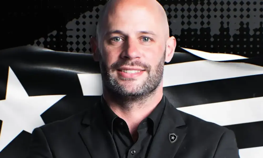 Botafogo oficializa contratação do técnico português Franclim Carvalho