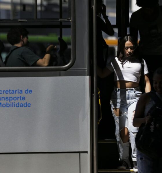 Rio de Janeiro aprova lei para combater abusos contra mulheres no transporte coletivo