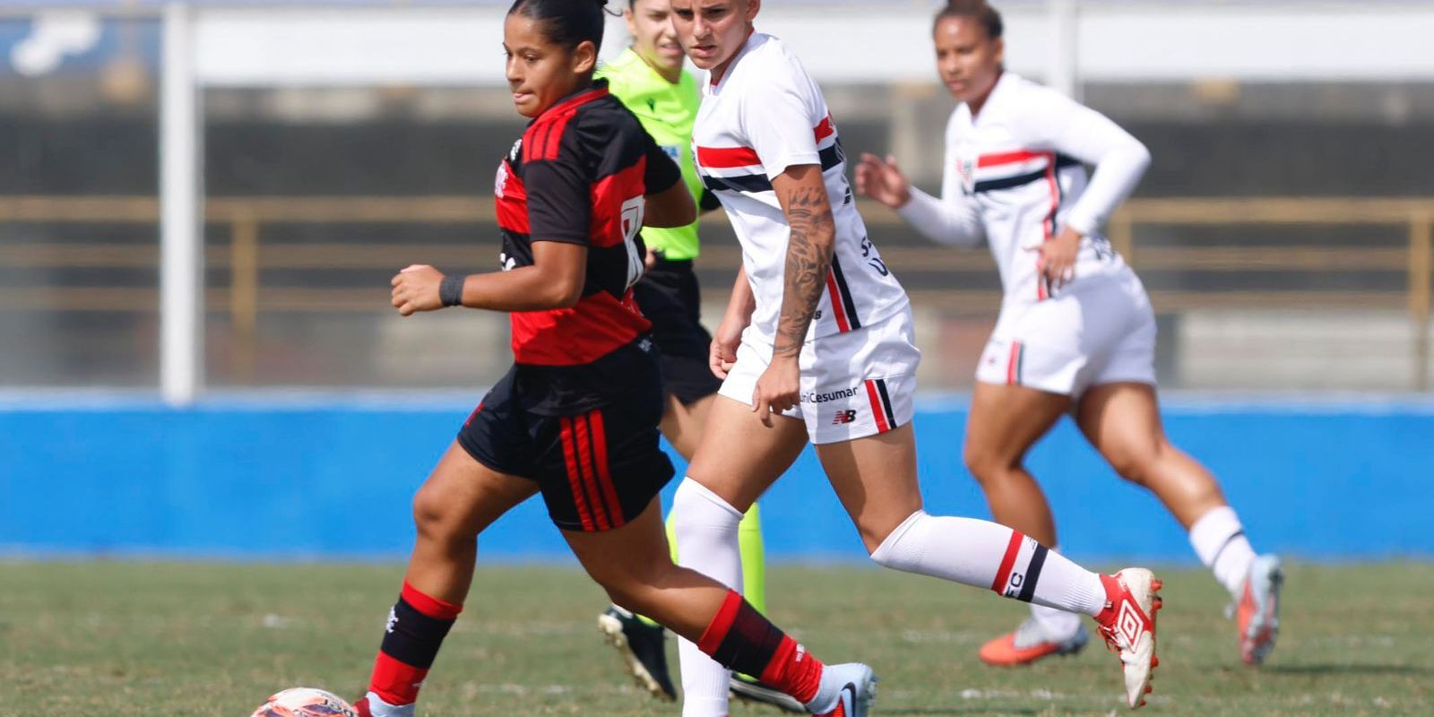 Flamengo derrota São Paulo no primeiro jogo da final do Brasileiro Feminino sub-20