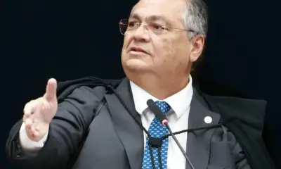 Ministro Flávio Dino rejeita pedido de liberdade de Deolane Bezerra