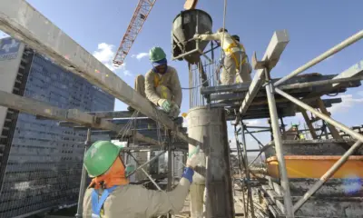 Brasil cria 165,8 mil postos de trabalho em agosto, aponta Caged
