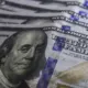 Dólar cai para R$ 5,17 e acumula recuo de 0,15% em setembro