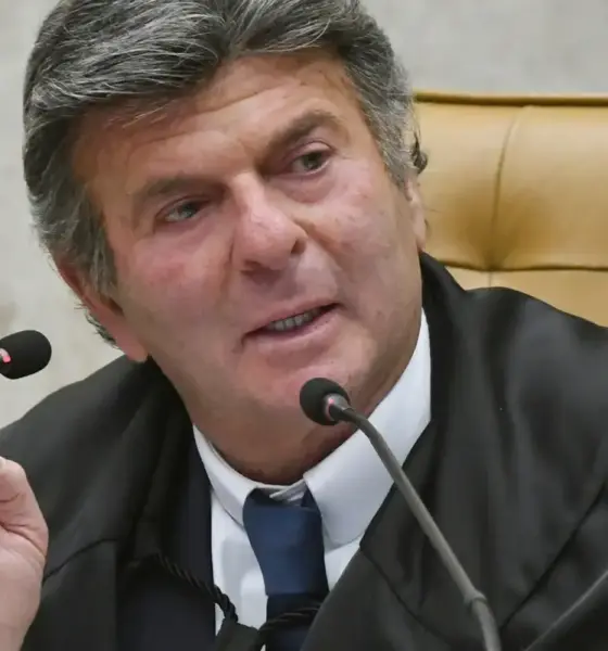 Fux pede manifestação da AGU sobre pedido para liberar bets