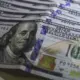 Dólar volta a R$ 5 com ambiente externo e ajuste pós-eleitoral