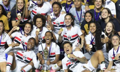 São Paulo segura Corinthians e é campeão brasileiro pela 1ª vez