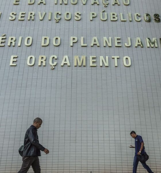 Governo pretende realocar R$ 20 bilhões no Orçamento de 2027