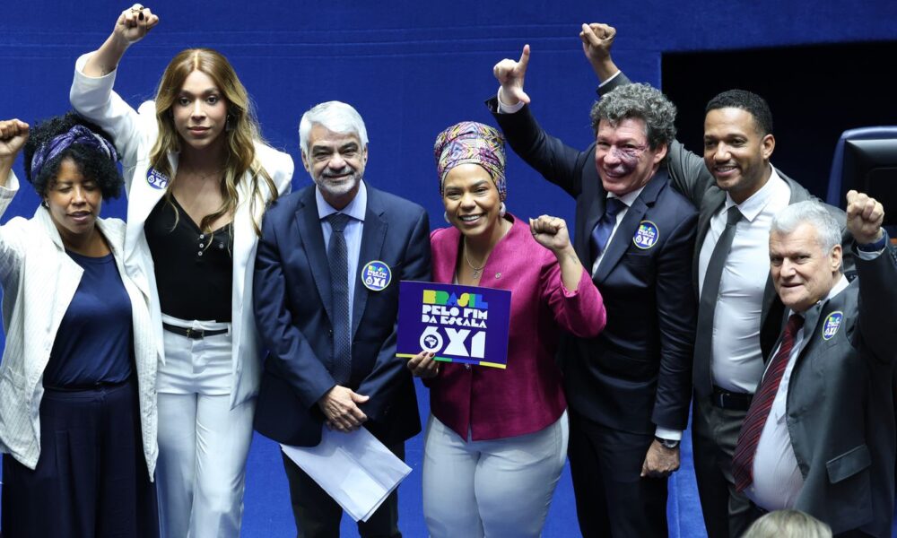 CUT elogia fim da “massacrante” 6x1; CNI quer revisar PEC aprovada