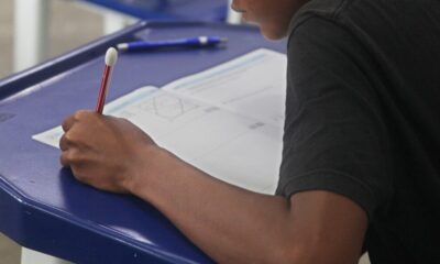 Alunos e professores participam hoje de Olimpíada de Matemática